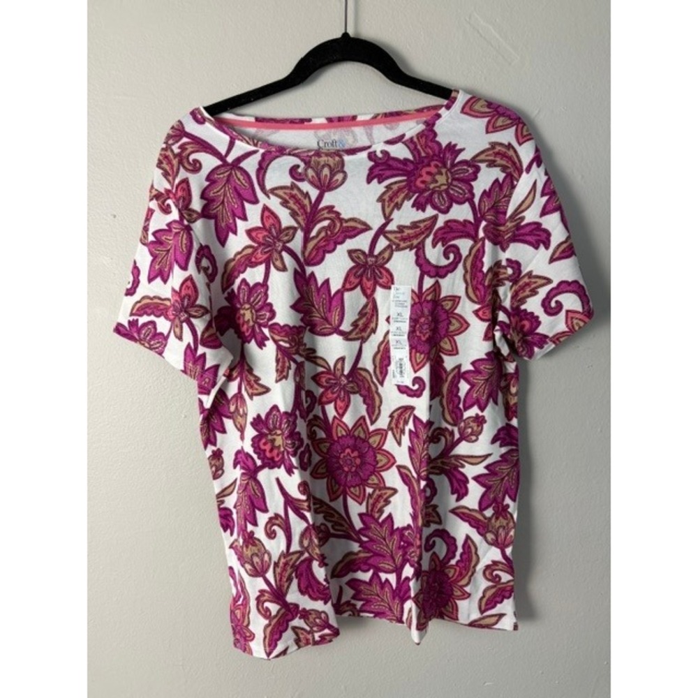 Croft & Barrow  Classic Tee Women XL Pink Floral Paisley Short Sleeve Crewneck